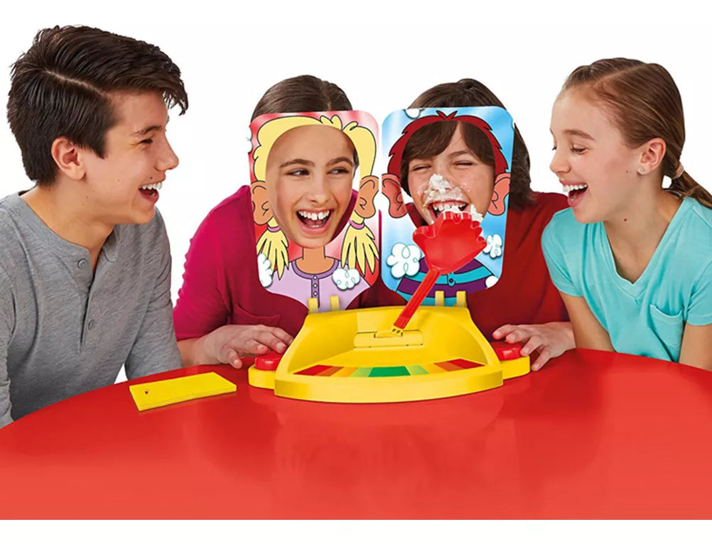 ¡Diversión Asegurada con el Juego Infantil Pastelazo!